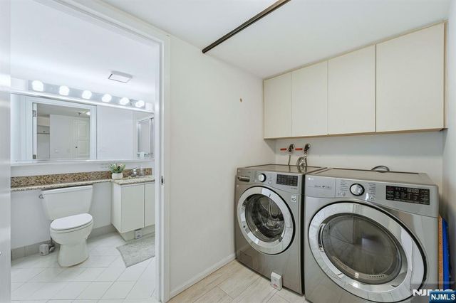 245 Prospect Avenue 3D, Hackensack, NJ 07601