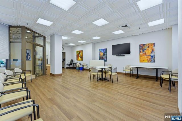 245 Prospect Avenue 3D, Hackensack, NJ 07601