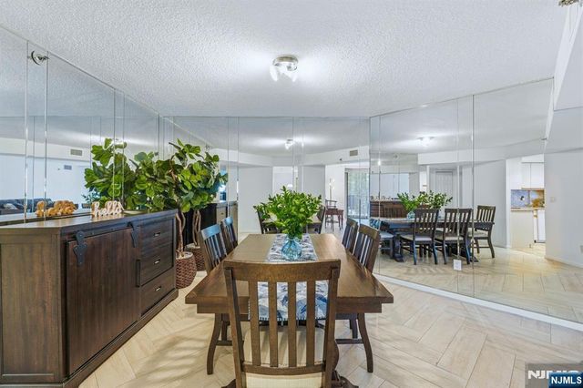 245 Prospect Avenue 3D, Hackensack, NJ 07601