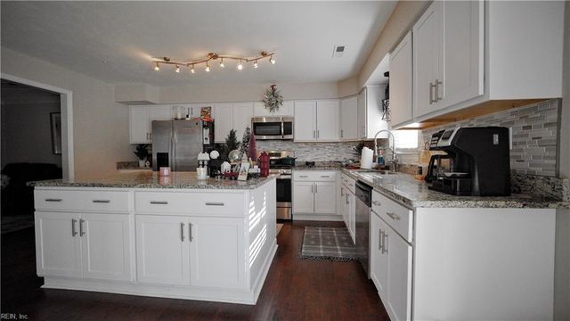 6308 Sentry WAY S, Suffolk, VA 23435