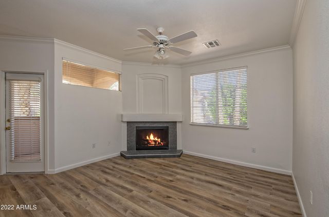 2992 N MILLER Road 211A, Scottsdale, AZ 85251