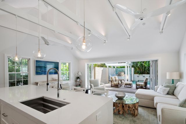 806 Southard Street, Key West, FL 33040