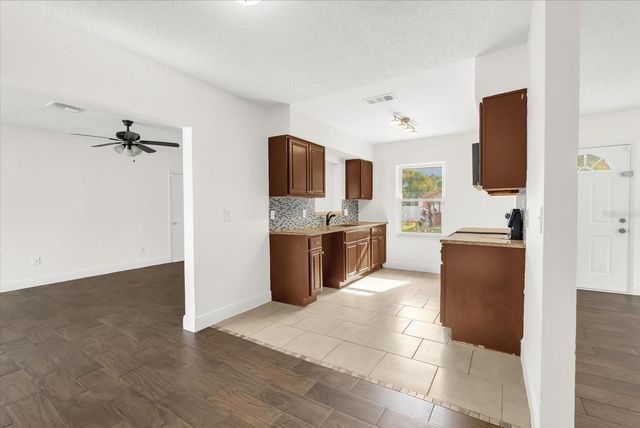 705 CRESTWOOD WAY, Winter Springs, FL 32708