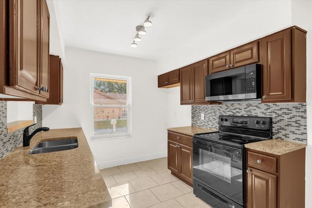 705 CRESTWOOD WAY, Winter Springs, FL 32708