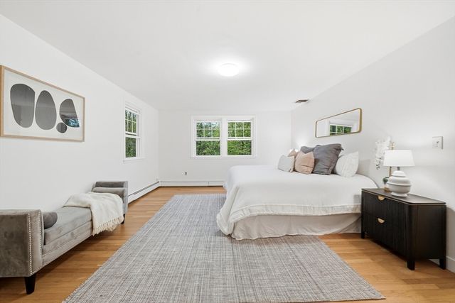 29 Dewey Rd, Lexington, MA 02420