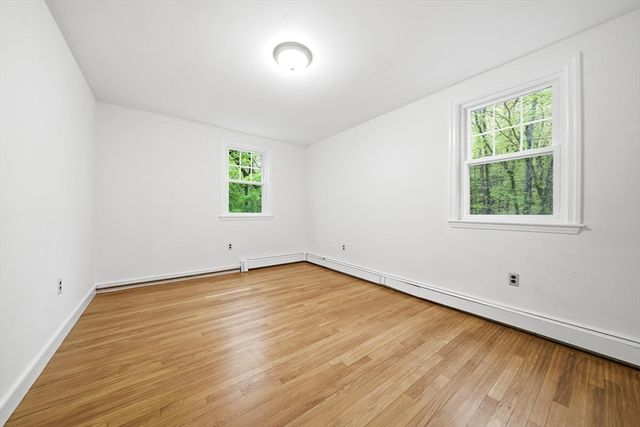 29 Dewey Rd, Lexington, MA 02420