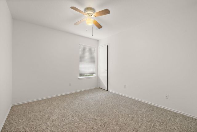 120 Wegstrom ST, Hutto, TX 78634