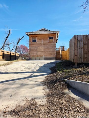 1201 Virginia, San Antonio, TX 78203