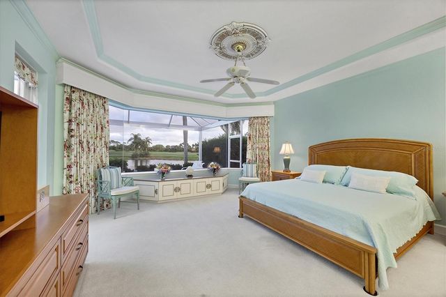 7212 SAINT GEORGES WAY, University Park, FL 34201