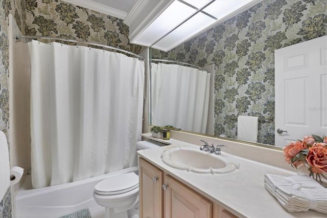 7212 SAINT GEORGES WAY, University Park, FL 34201