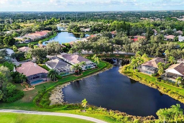 7212 SAINT GEORGES WAY, University Park, FL 34201