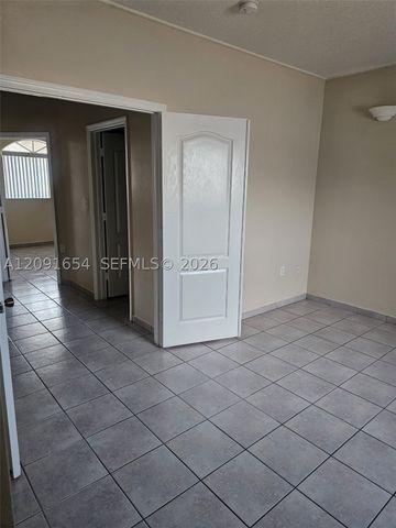 7532 W 20th Ave 202, Hialeah, FL 33016