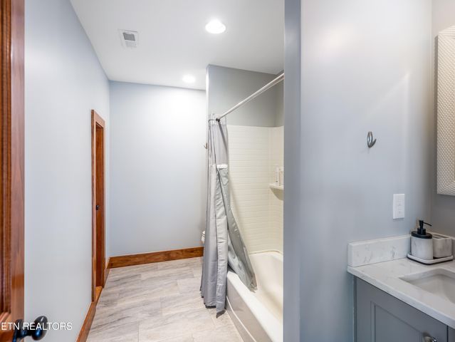 134 Fairway Circle, Townsend, TN 37882