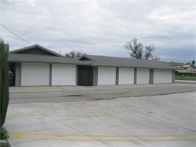 491 S Simpson, Hemet, CA 92543