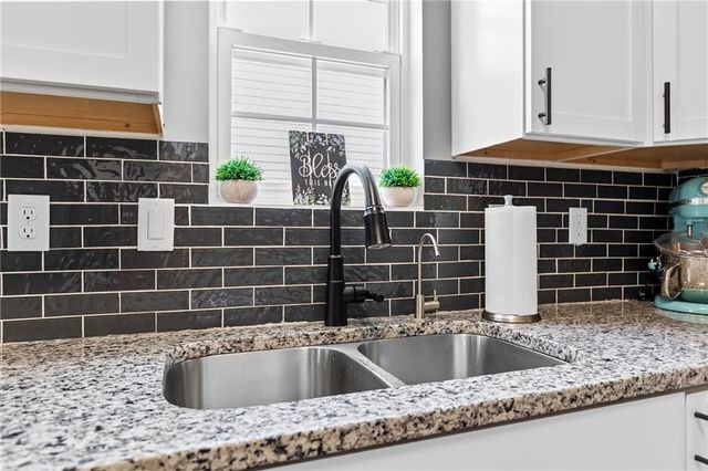 371 N Birch Street, Gardner, KS 66030