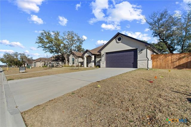4121 Turning Leaf Drive, Nolanville, TX 76559