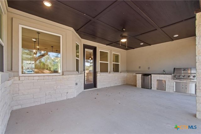 4121 Turning Leaf Drive, Nolanville, TX 76559