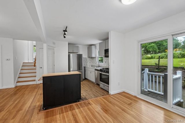 82 Stephens Road, Tappan, NY 10983