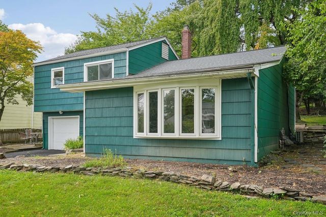 82 Stephens Road, Tappan, NY 10983