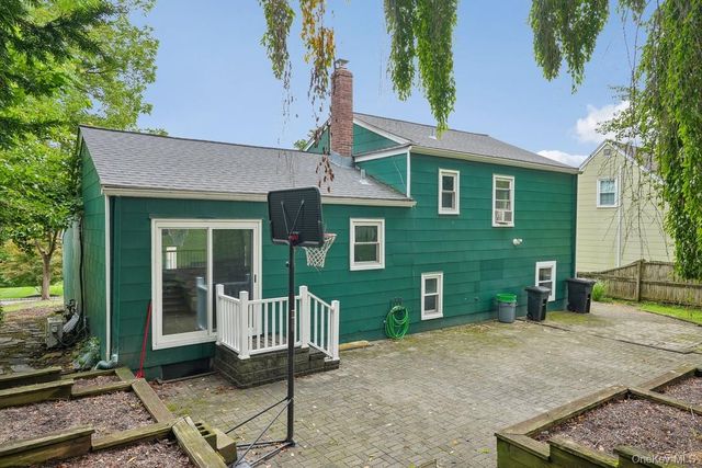 82 Stephens Road, Tappan, NY 10983