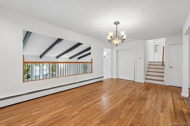 82 Stephens Road, Tappan, NY 10983