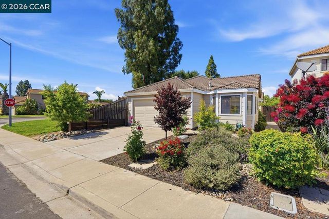 1888 Babbe St, Oakley, CA 94561