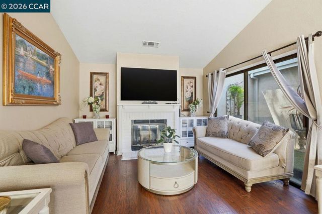 1888 Babbe St, Oakley, CA 94561