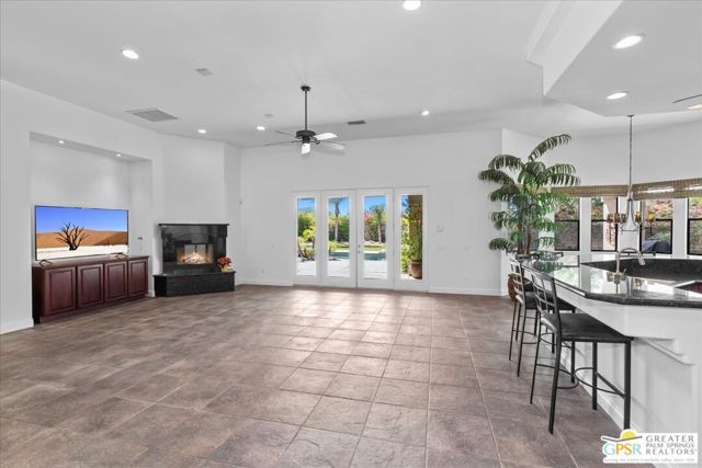 110 Rancho Vista Lane, Rancho Mirage, CA 92270