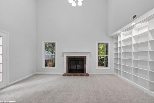 824 Lancaster LN, Newport News, VA 23602