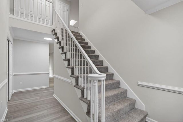 824 Lancaster LN, Newport News, VA 23602