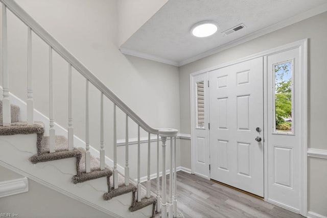 824 Lancaster LN, Newport News, VA 23602
