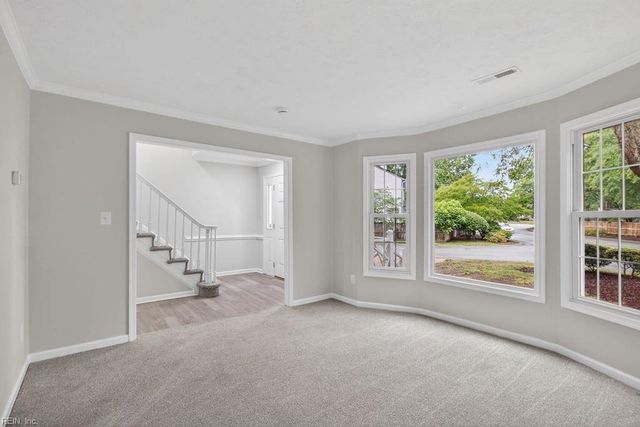 824 Lancaster LN, Newport News, VA 23602