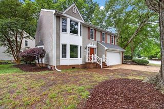 824 Lancaster LN, Newport News, VA 23602