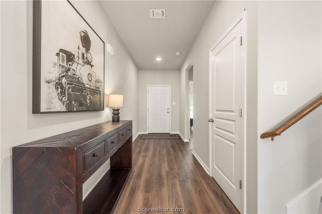 6330 Eldora Drive, College Station, TX 77845