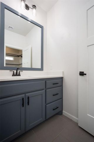 10198 Woodland Way, Edmond, OK 73025