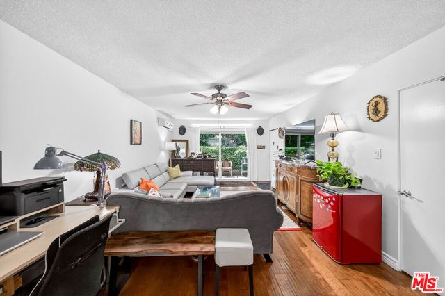 446 S St Andrews Place 2, Los Angeles, CA 90020