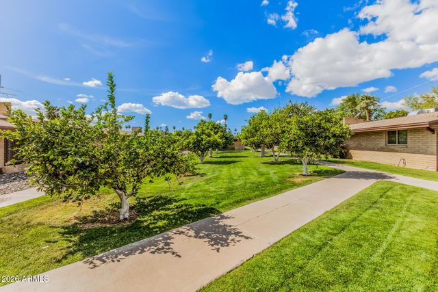 4203 N 36TH Street 11, Phoenix, AZ 85018