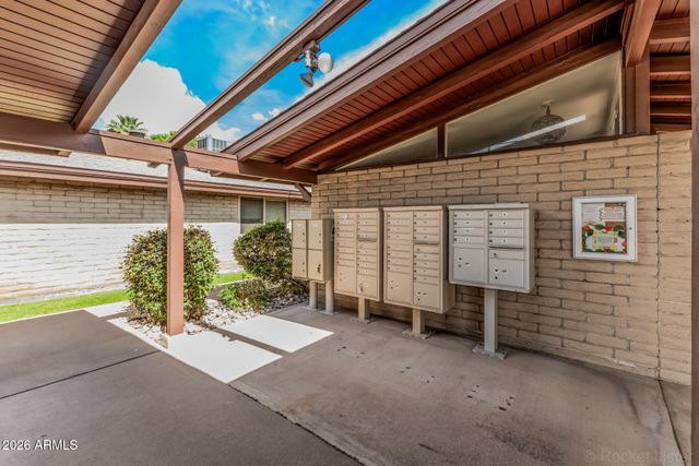 4203 N 36TH Street 11, Phoenix, AZ 85018