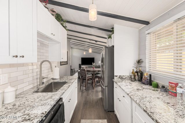 4203 N 36TH Street 11, Phoenix, AZ 85018