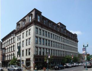 5 Broadway 407, Troy, NY 12180