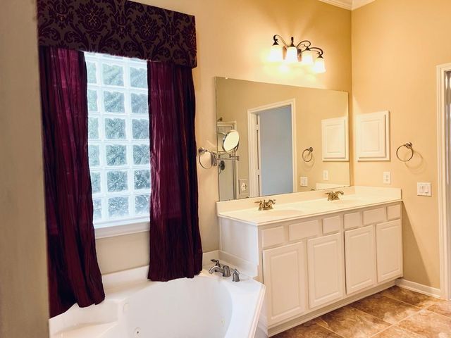 5235 Valley Bluff Lane, Katy, TX 77494