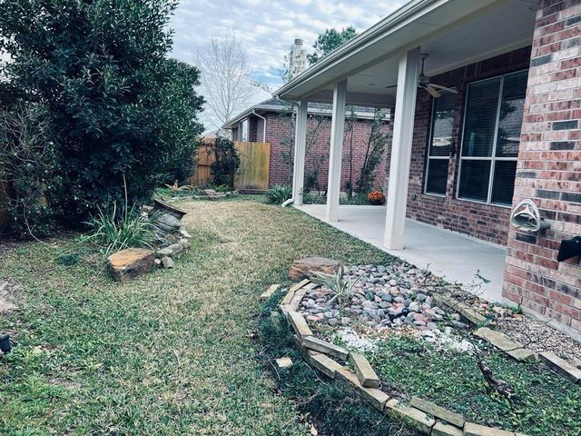 5235 Valley Bluff Lane, Katy, TX 77494