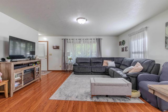 1603 S 16Th Street, Goshen, IN 46526