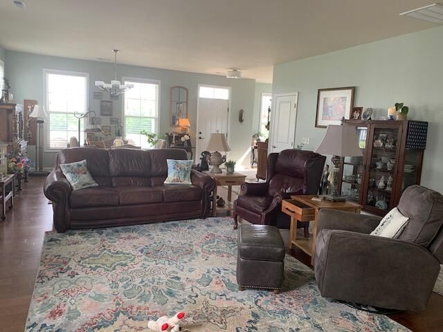 272 Shenandoah AVE, Daleville, VA 24083