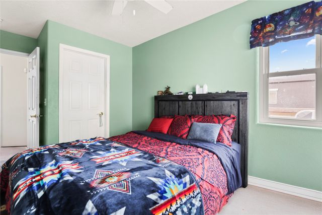 32 Sunset Canyon Lane, Santa Fe, NM 87508