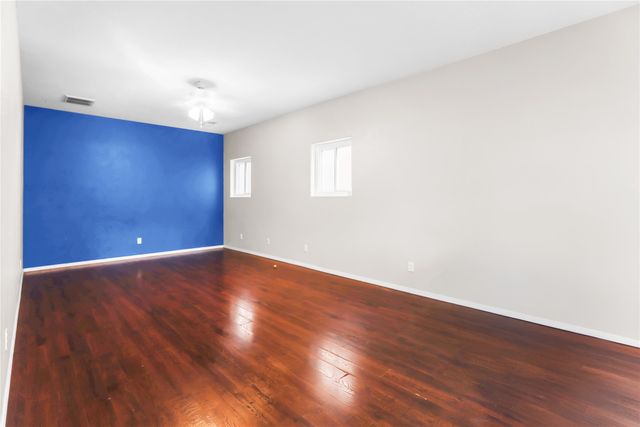 32 Sunset Canyon Lane, Santa Fe, NM 87508