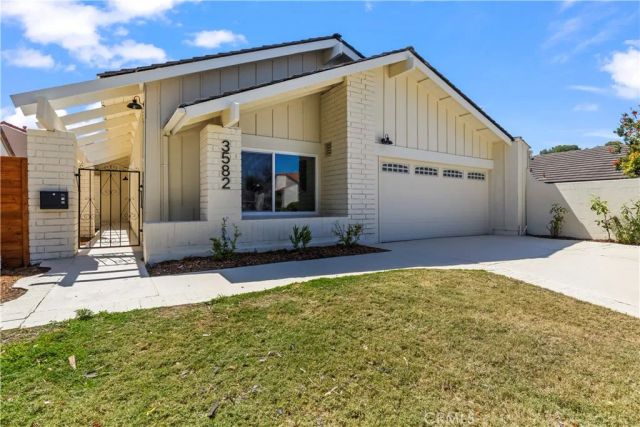 3582 Carmel, Irvine, CA 92606