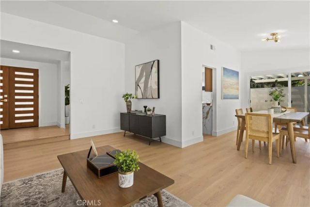 3582 Carmel, Irvine, CA 92606