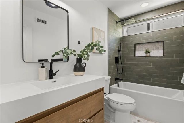 3582 Carmel, Irvine, CA 92606