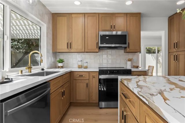 3582 Carmel, Irvine, CA 92606